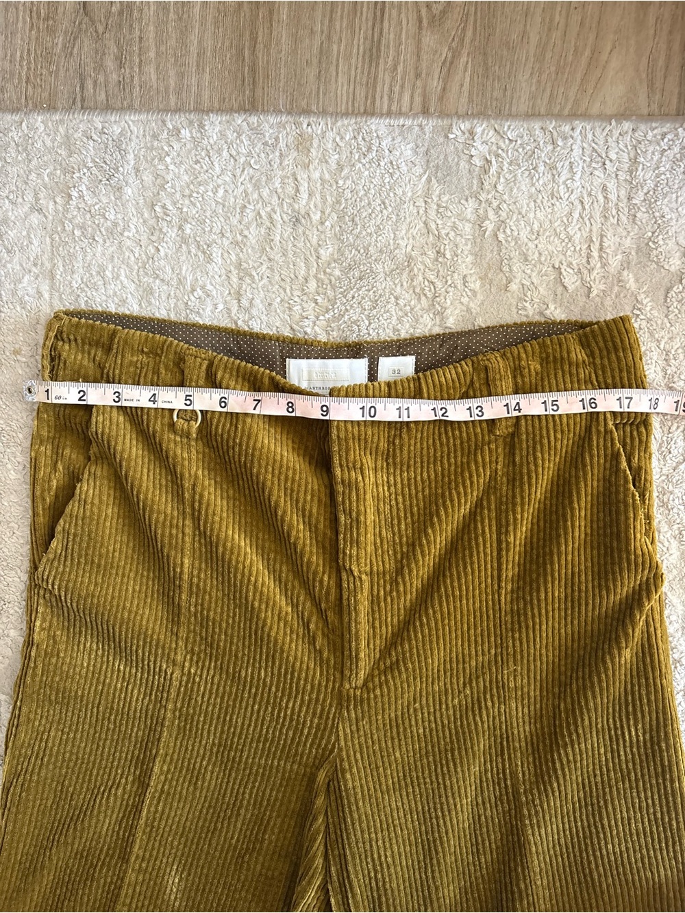 Anthropologie Chartreuse Wide Wale Corduroy Pants Flare Gold Mustard Size 32 - Picture 5 of 7